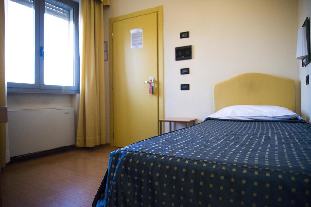 Hotel Masini Forli Exterior photo